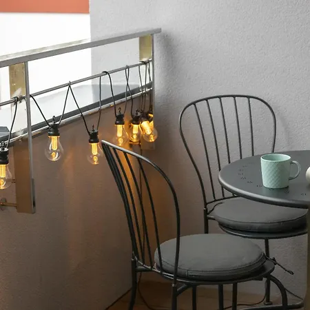 Apartament Cztery Pory Roku Komfortowy Z Balkonem I Miejscem Do Pracy By Renters *