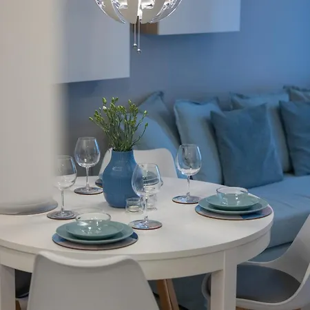 Apartament Cztery Pory Roku Komfortowy Z Balkonem I Miejscem Do Pracy By Renters *